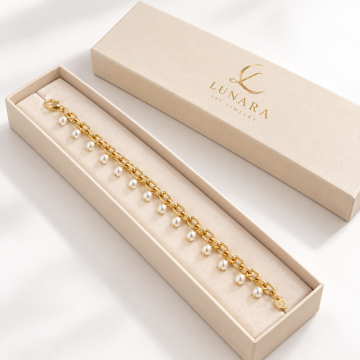Pearl Charm Link Bracelet