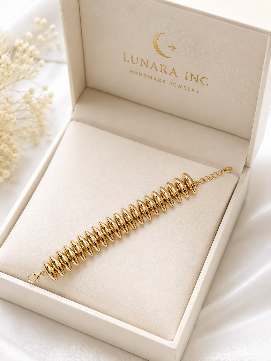 Golden Marquise Link Bracelet