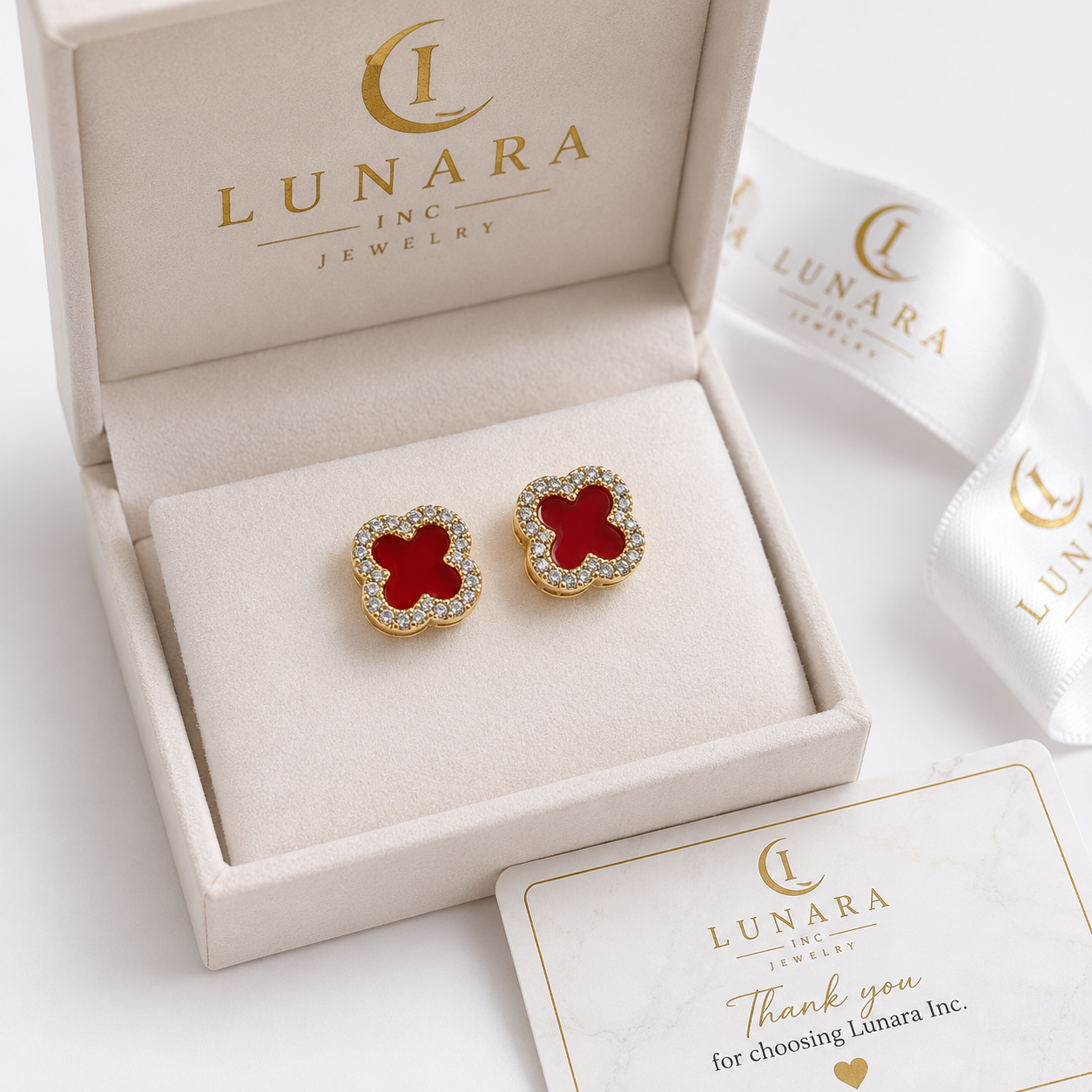 Lunara Clover Spark Stud Earrings