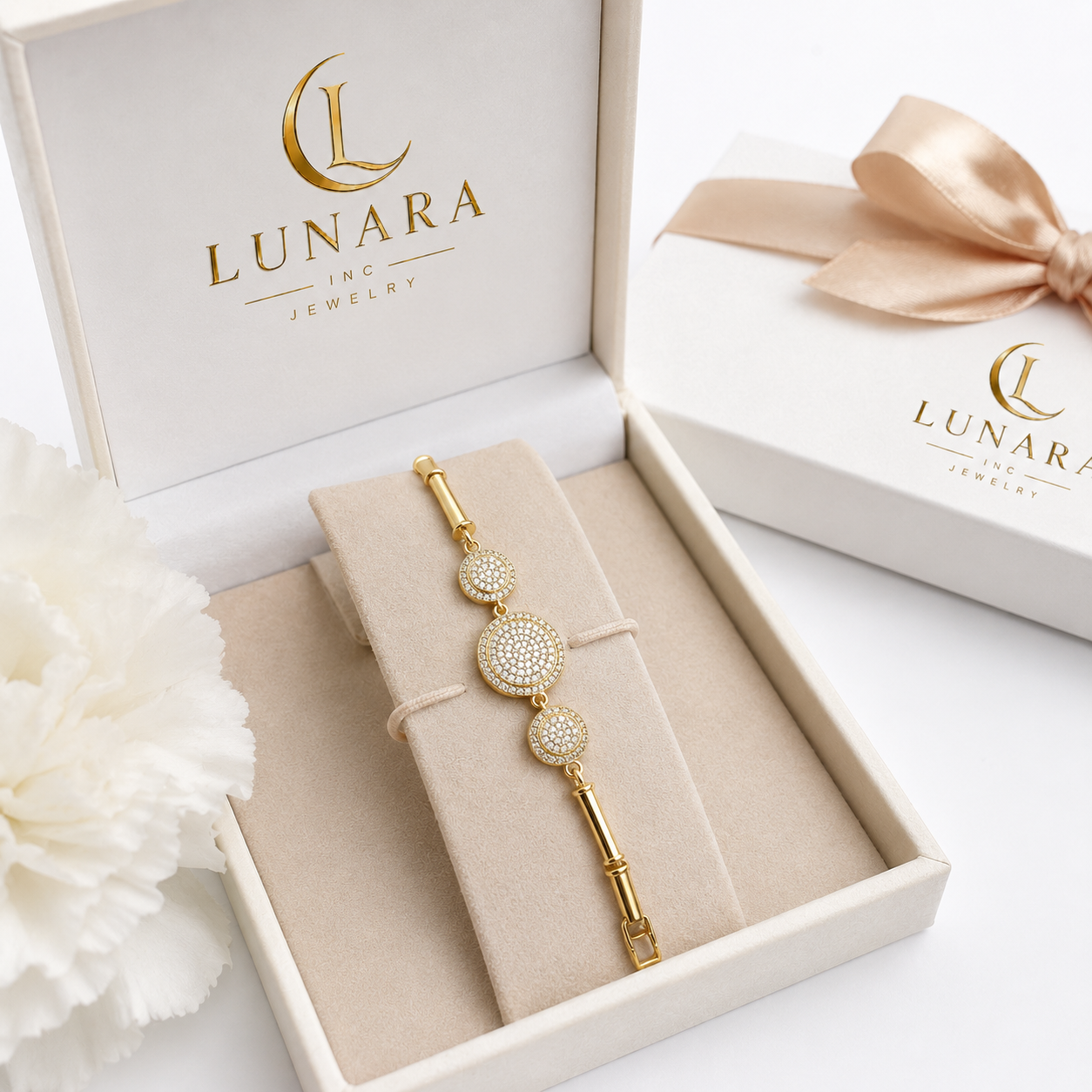 Lunara Gold Pavé Circle Bracelet – Triple Disc Design