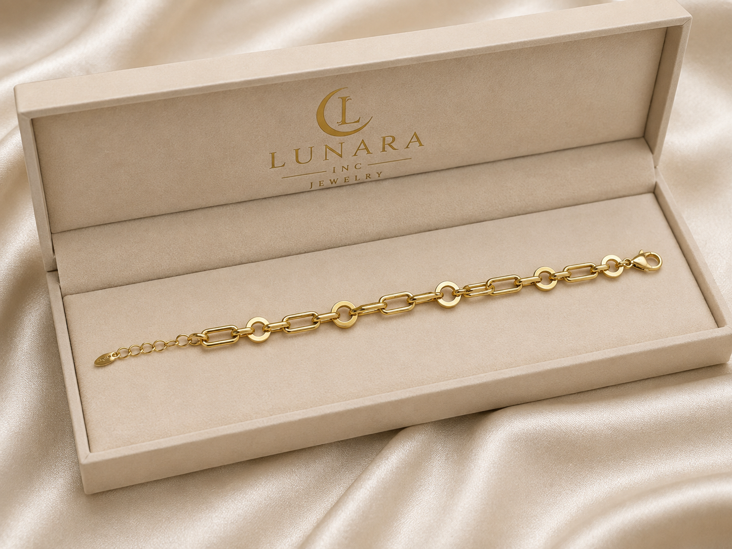Modern Paperclip & Circle Link Bracelet