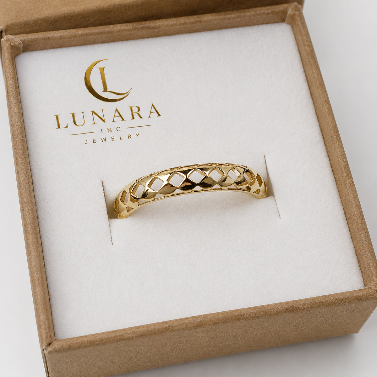 ✨ Golden Diamond Cutout Ring