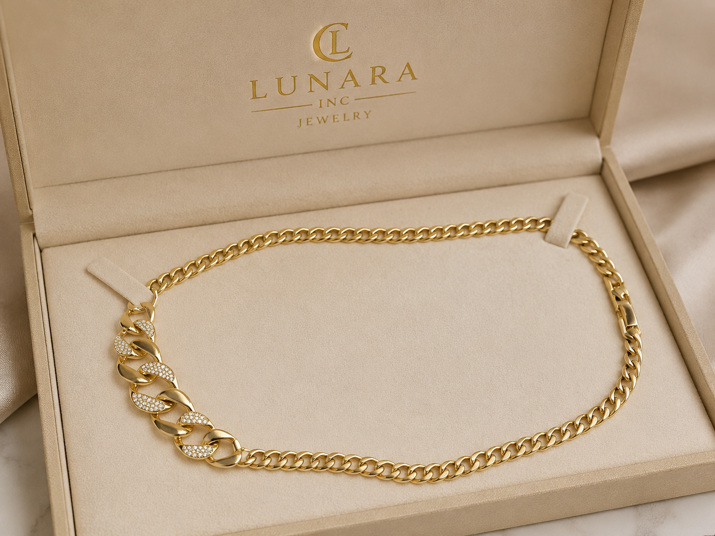 Lunara Royale Cuban Necklace