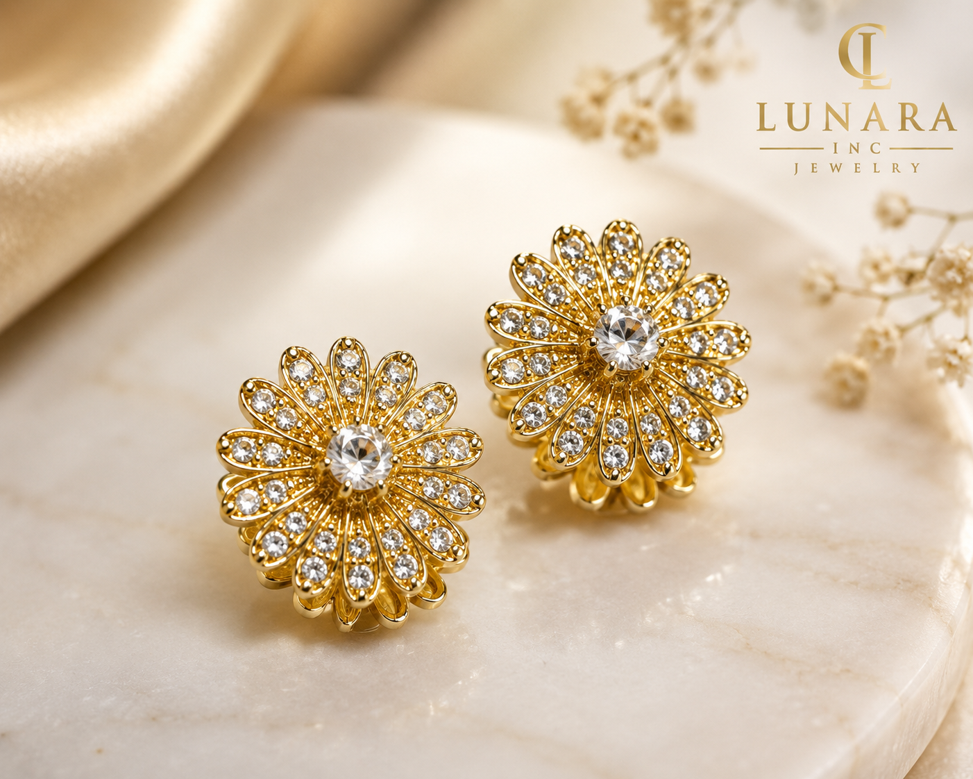 Lunara Golden Daisy Earrings