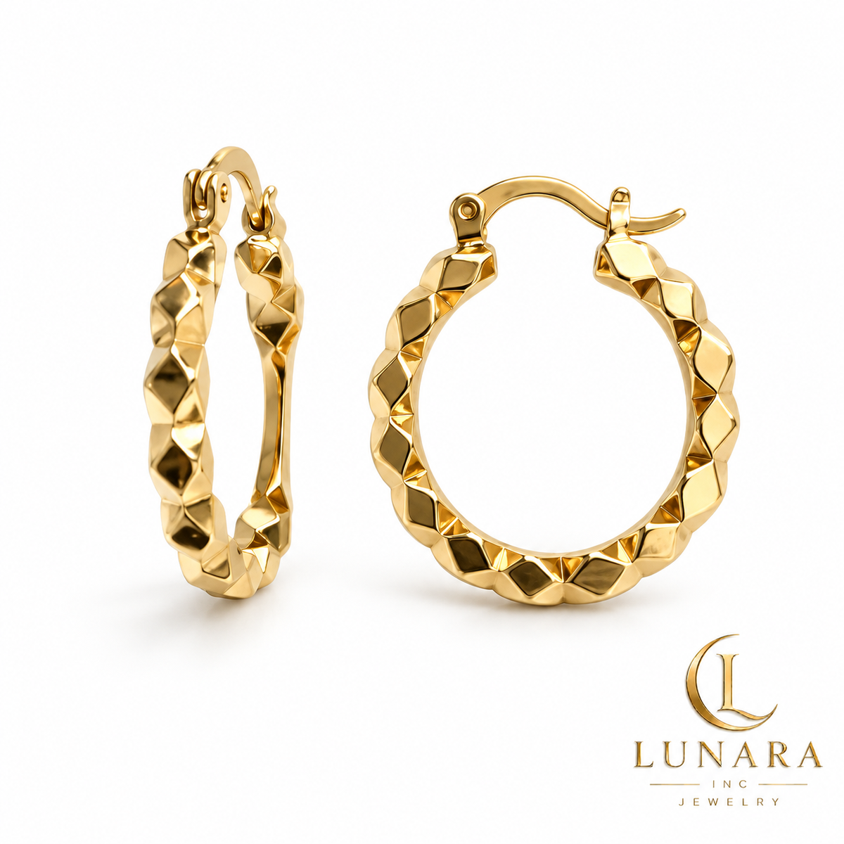 Geometric Faceted Oval Hoop Earrings
