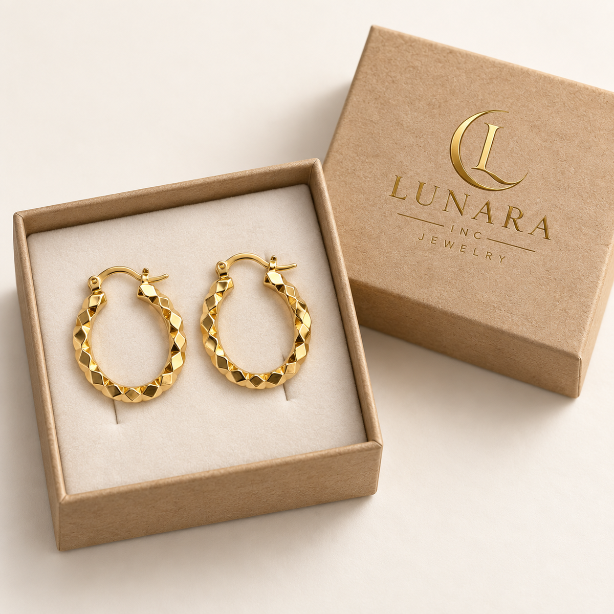 Geometric Faceted Oval Hoop Earrings