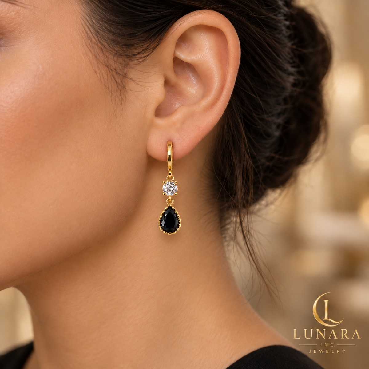 Black Teardrop Crystal Drop Earrings
