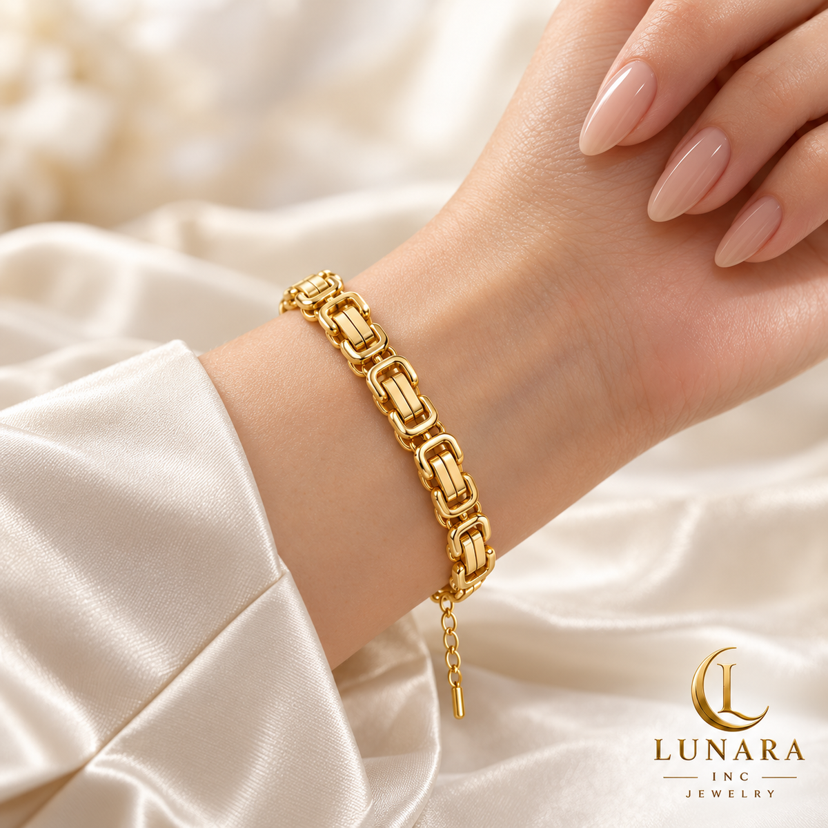 Golden Elegance Rectangular Link Bracelet
