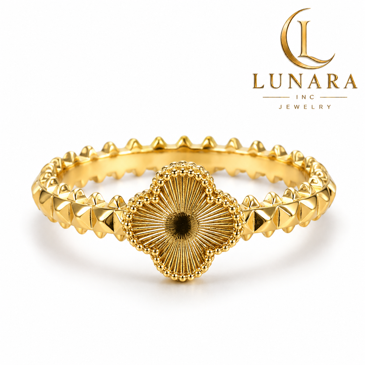 Gold-Tone Clover Ring with Textured Band
