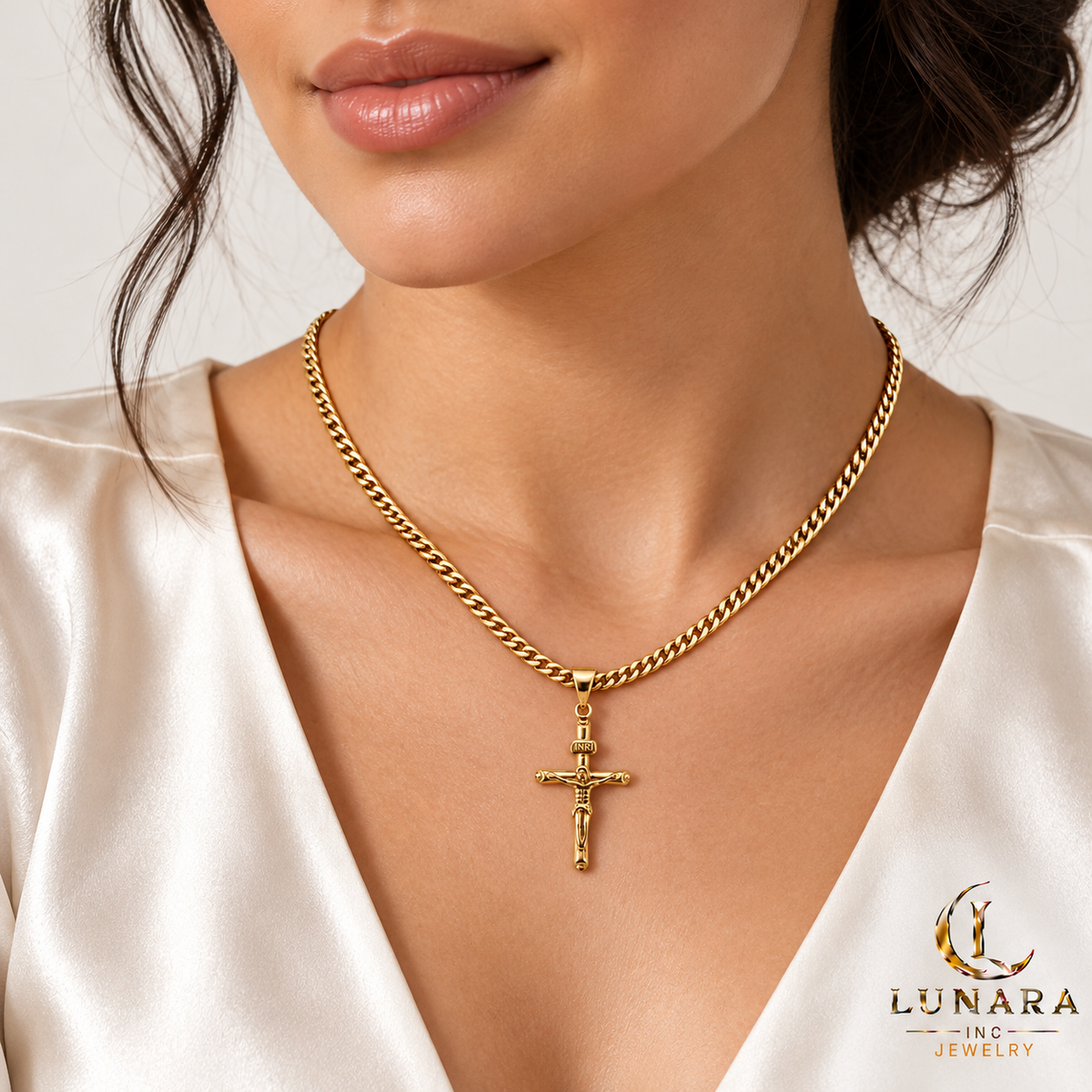 Classic INRI Crucifix Pendant