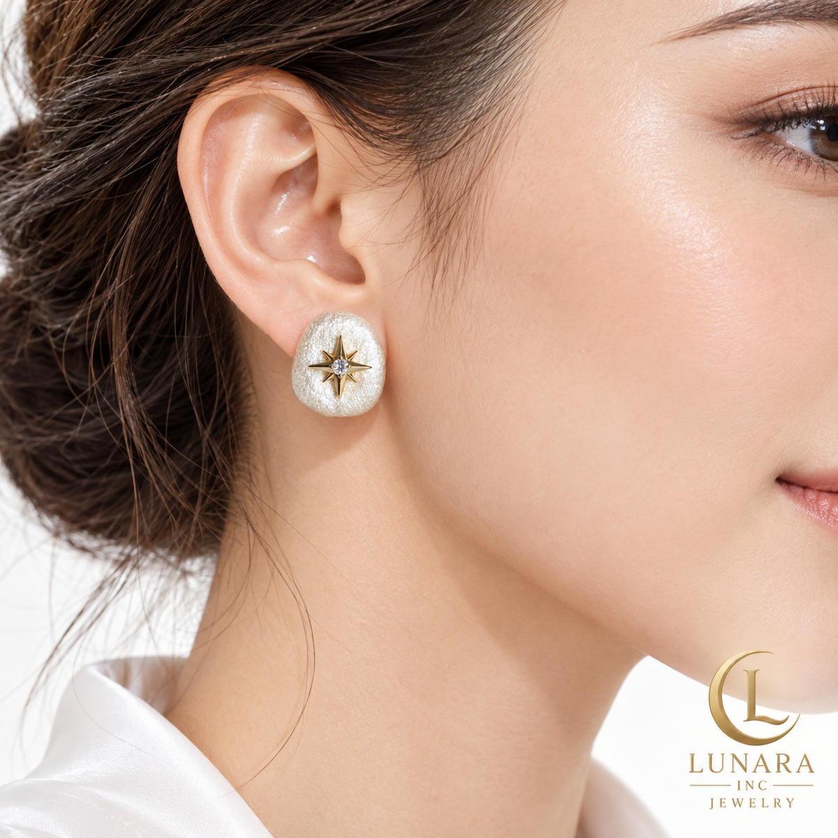 Pearlescent Starburst Stud Earrings