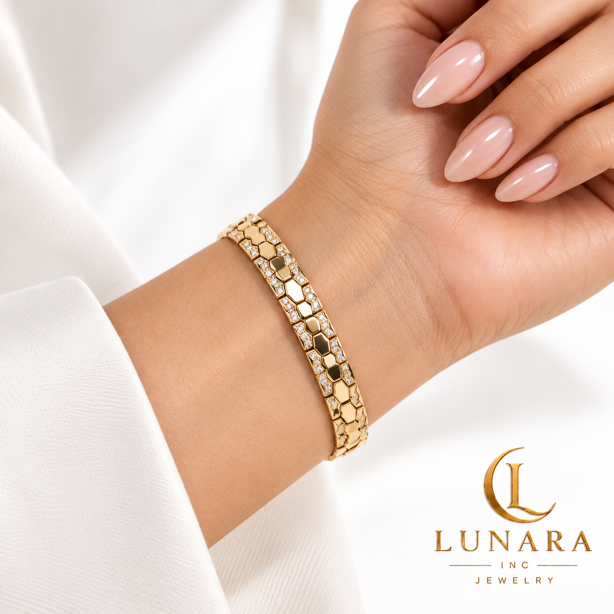 Golden Geometric Sparkle Bracelet
