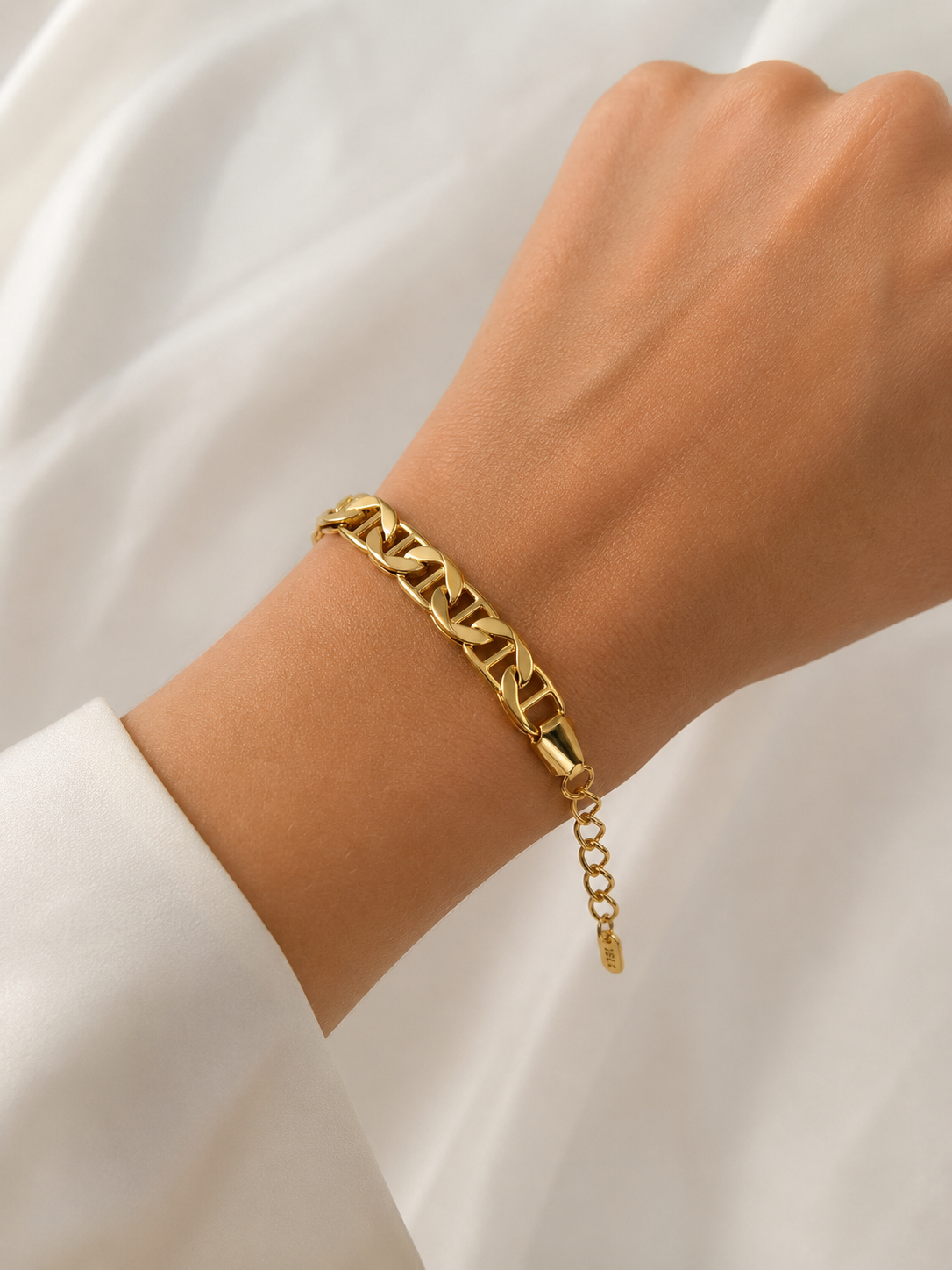 Lunara Figaro Gold Bracelet