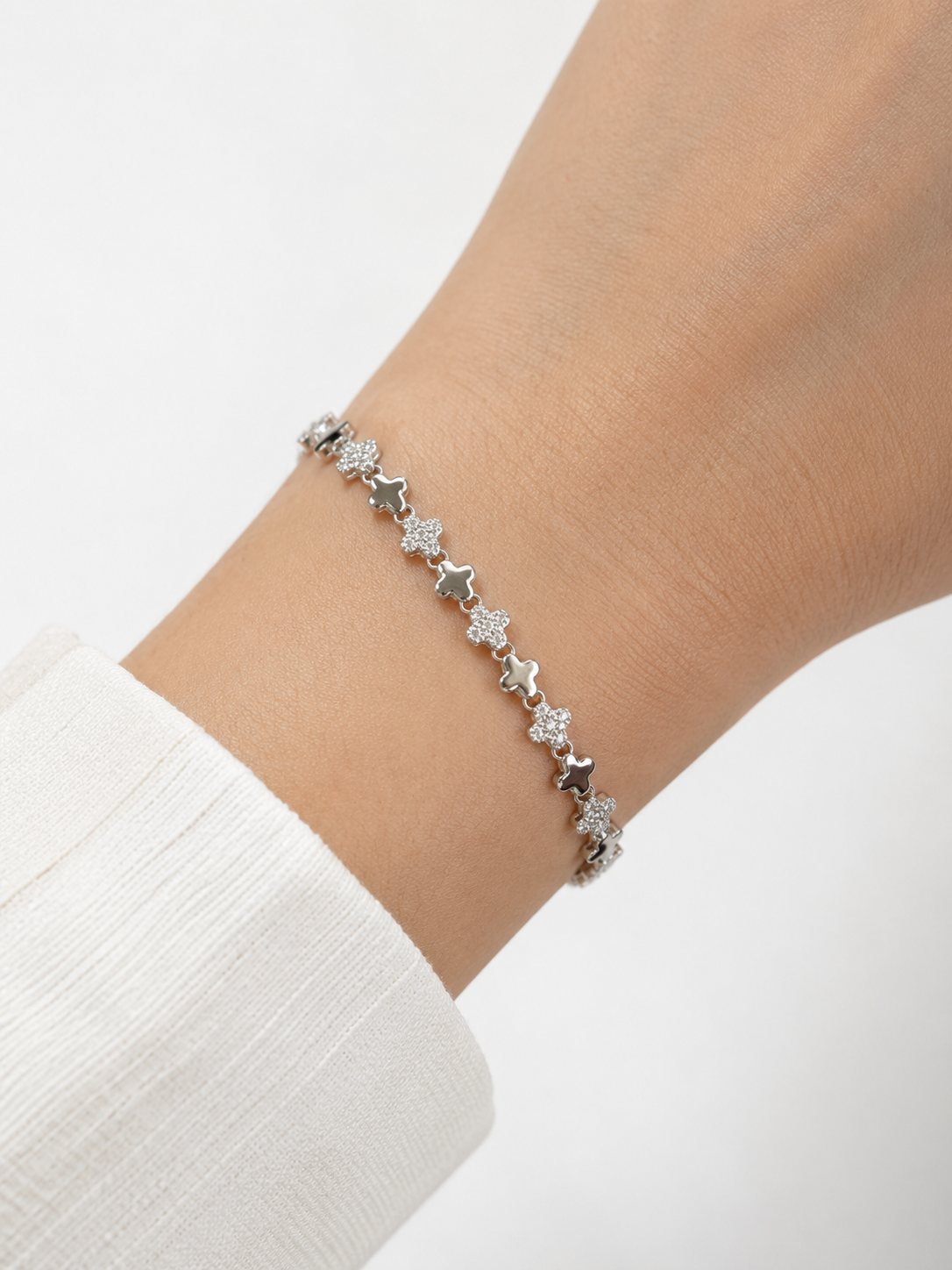 Silver Clover Luxe Bracelet