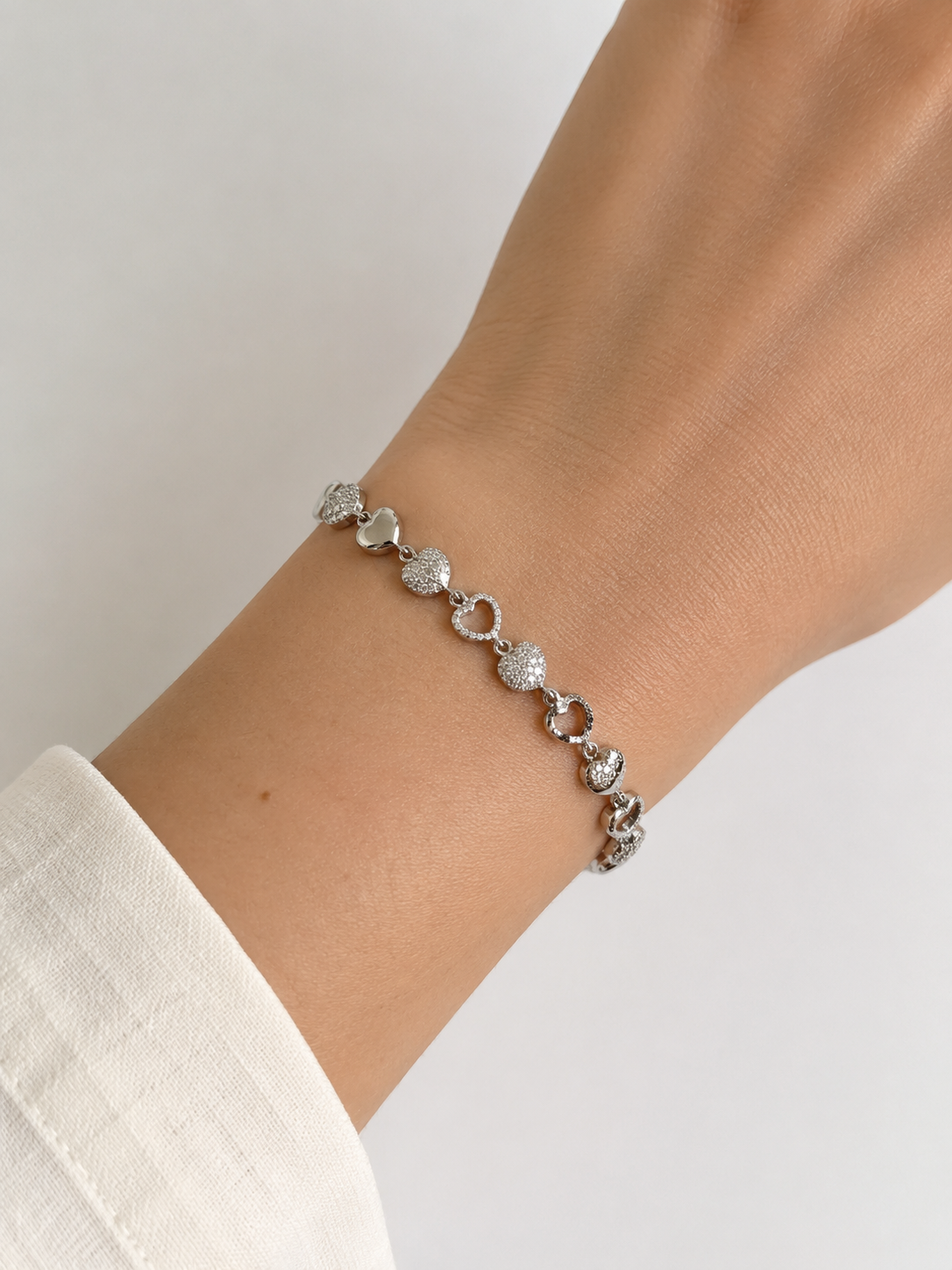 Silver Hearts Bracelet
