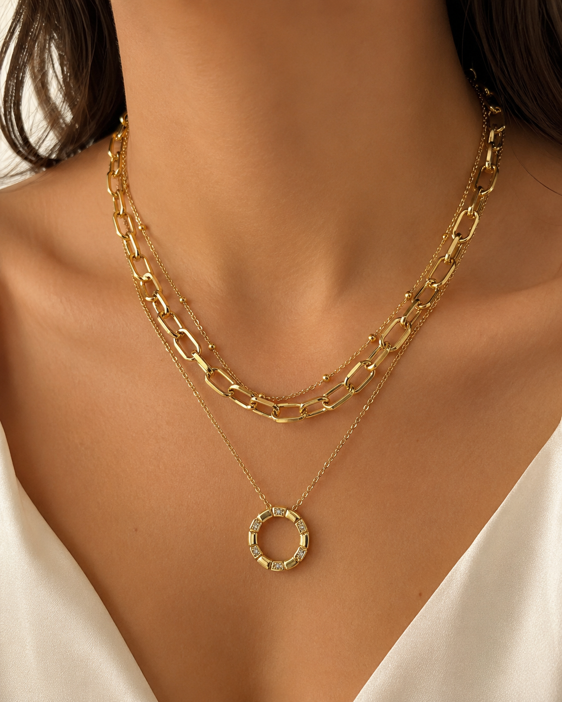 Layered Paperclip Circle Pendant Necklace