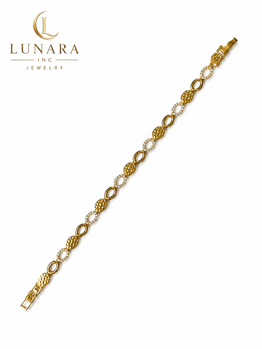 Lunara Luxe Oval Link Bracelet