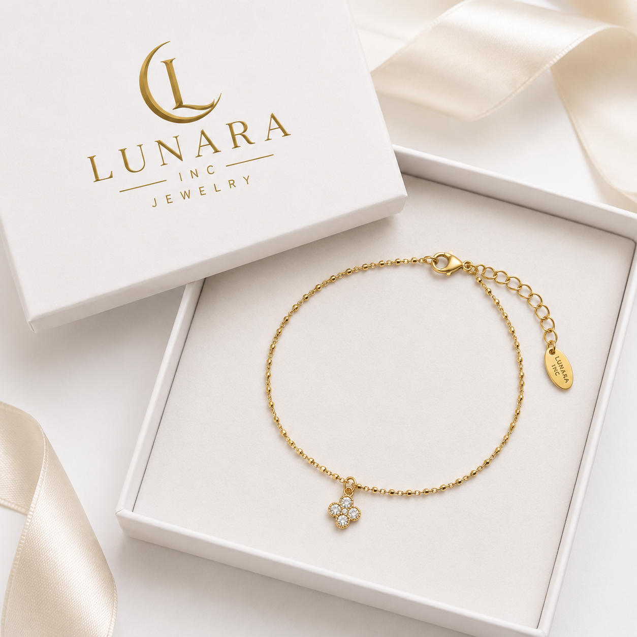 Brazilian Gold Filled Dangle Clover Charm Bracelet