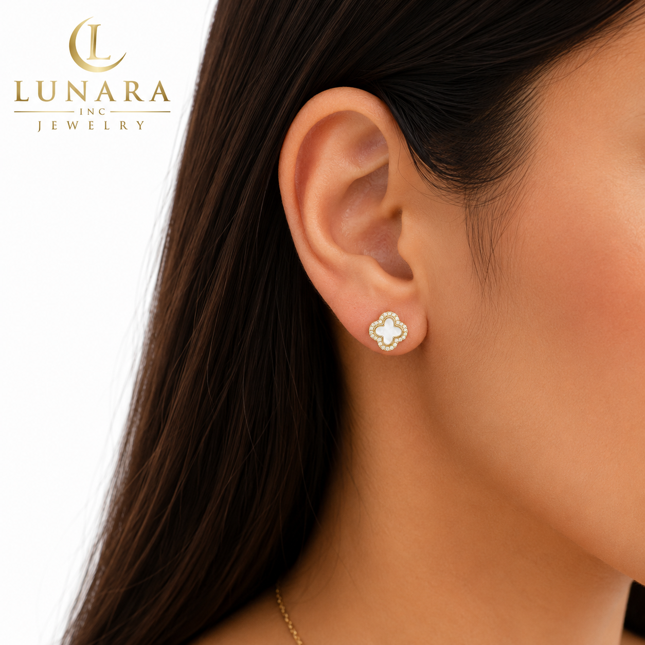 Mother of Pearl Clover Stud Earrings