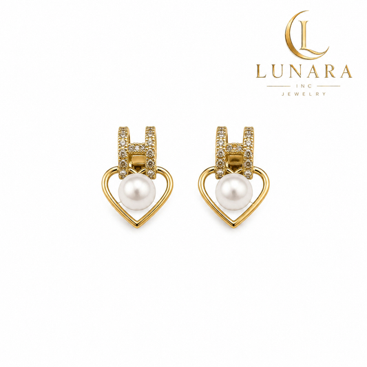 Lunara Pearl Heart Stud Earrings