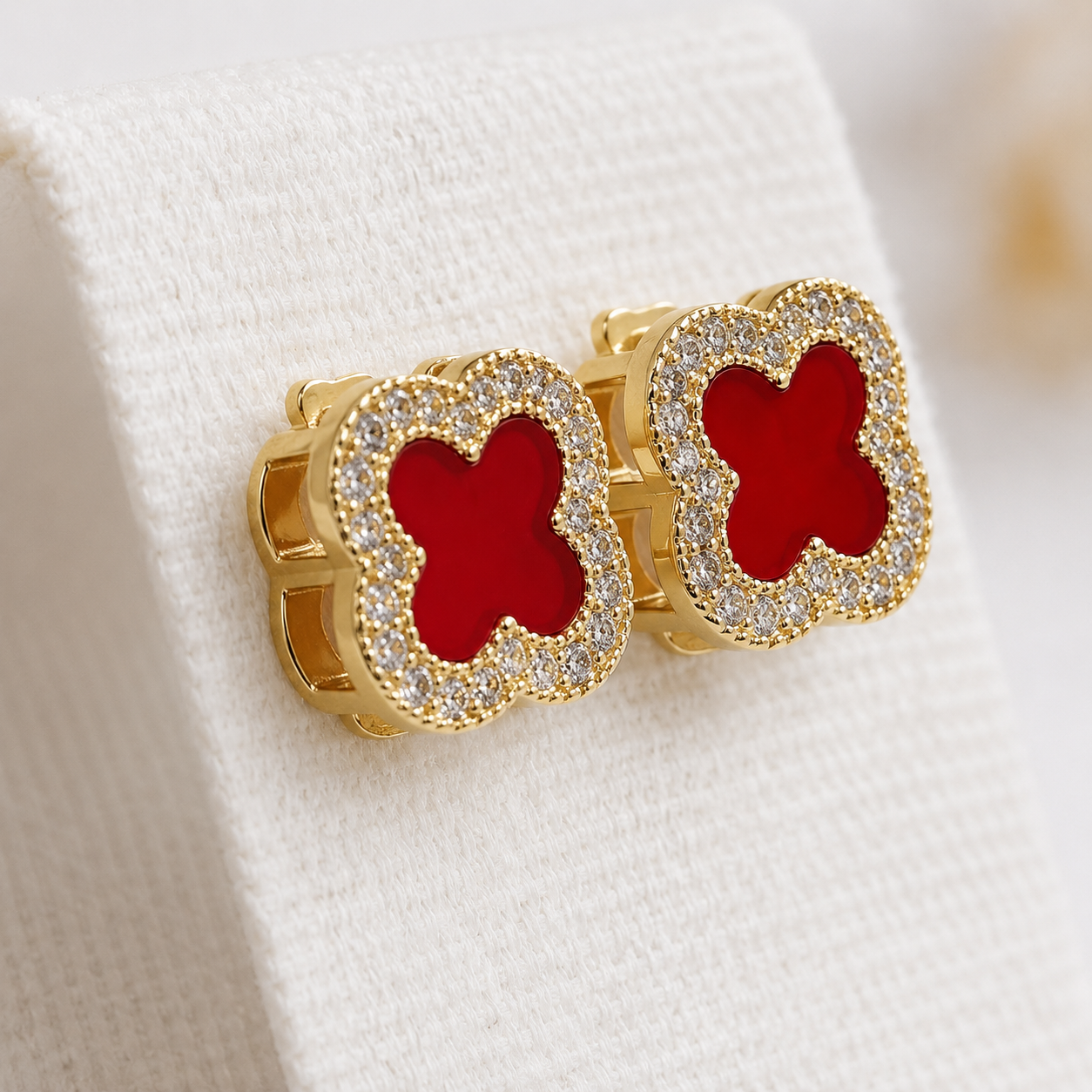 Lunara Clover Spark Stud Earrings