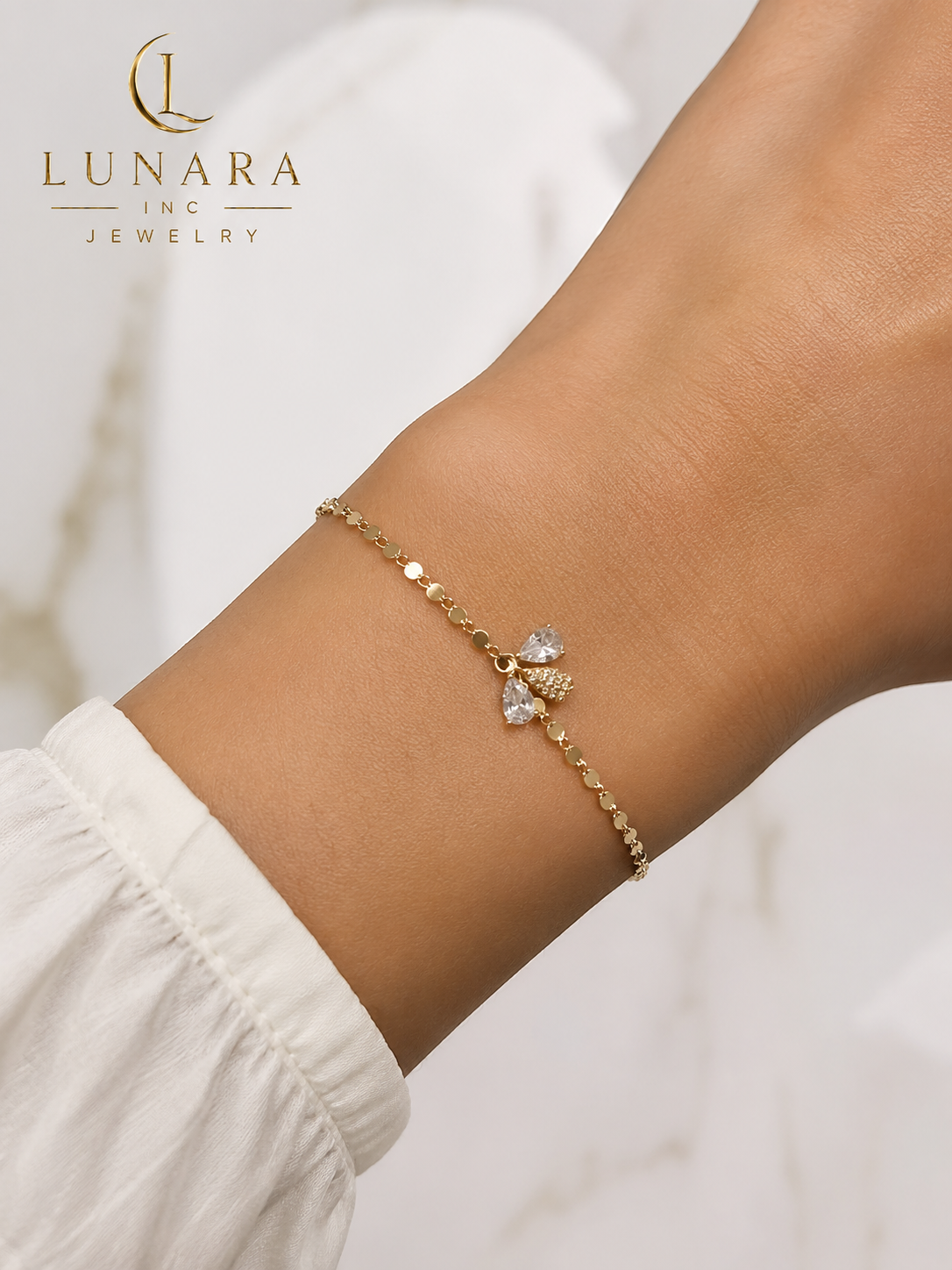 Lunara Bee Charm Bracelet – Gold Beaded Chain with Crystal Accents