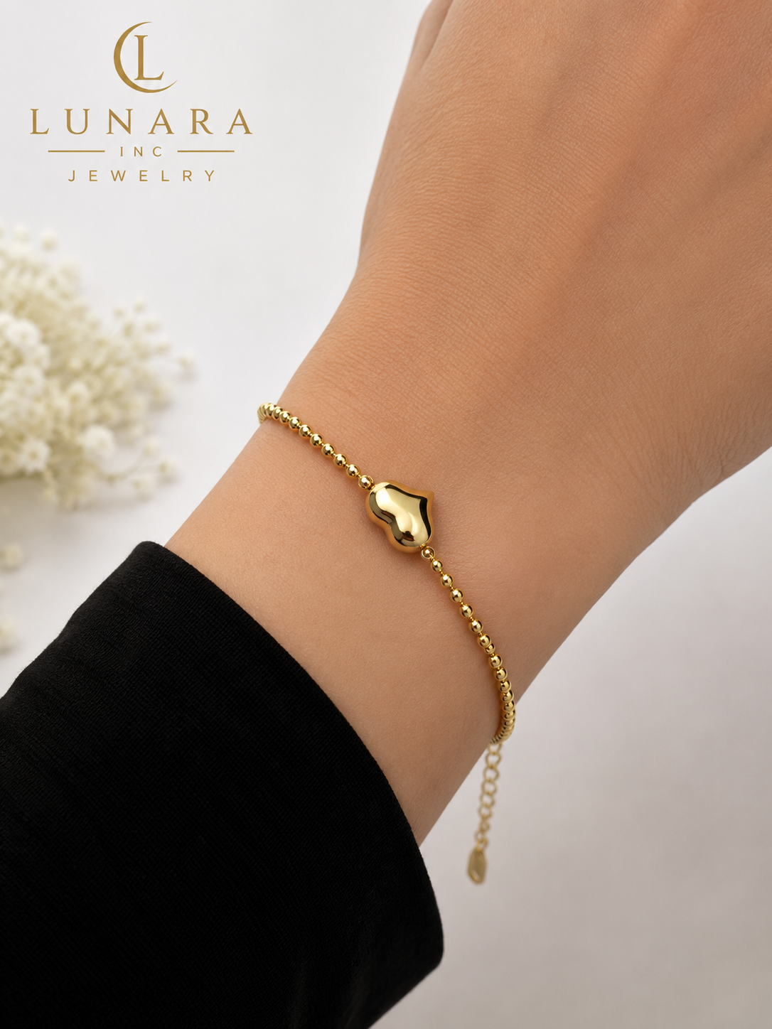 Lunara Golden Heart Bracelet – Minimalist Gold Beaded Chain