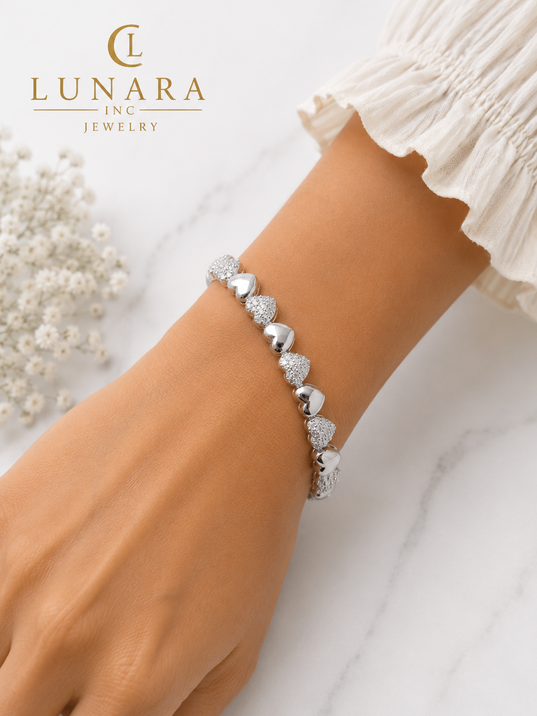 Silver Heart Link Bracelet