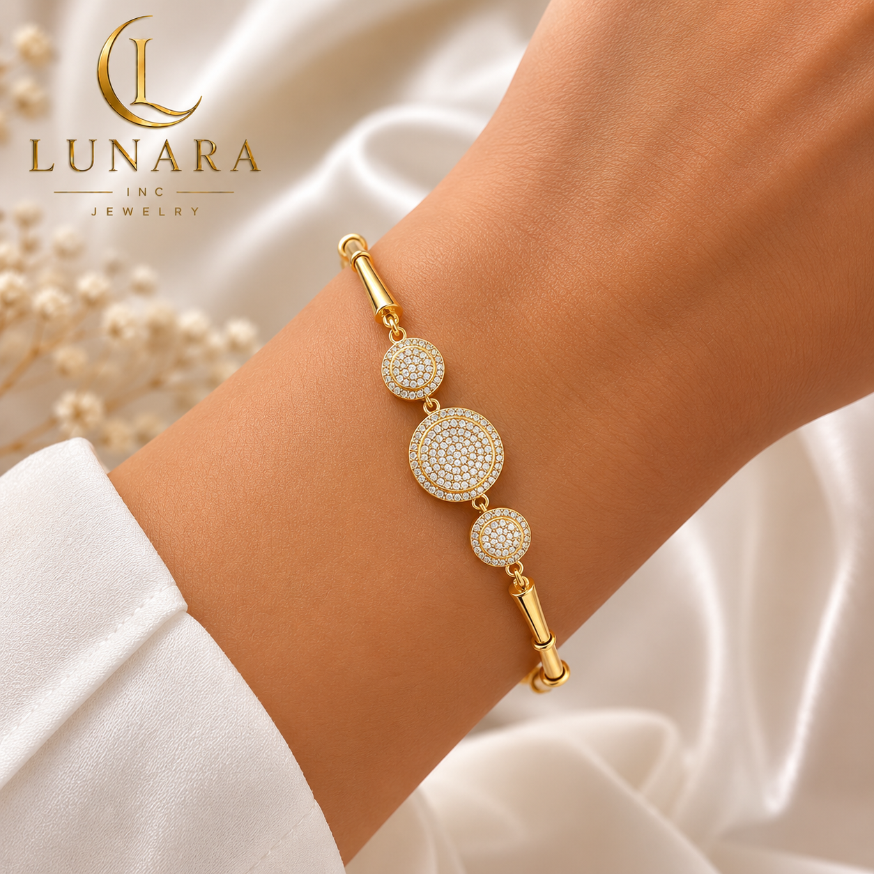 Lunara Gold Pavé Circle Bracelet – Triple Disc Design