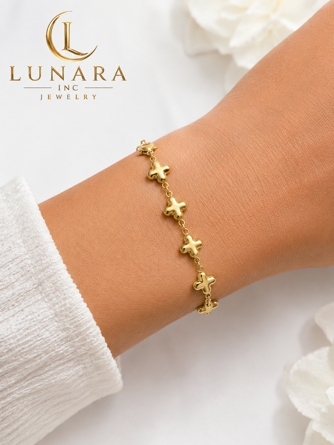 Gold Clover Charm Bracelet – Adjustable Four-Leaf Clover Bracelet for Women