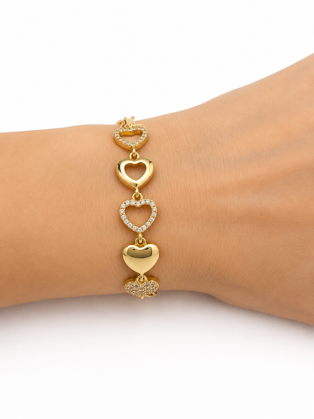 Golden Heart Link Bracelet