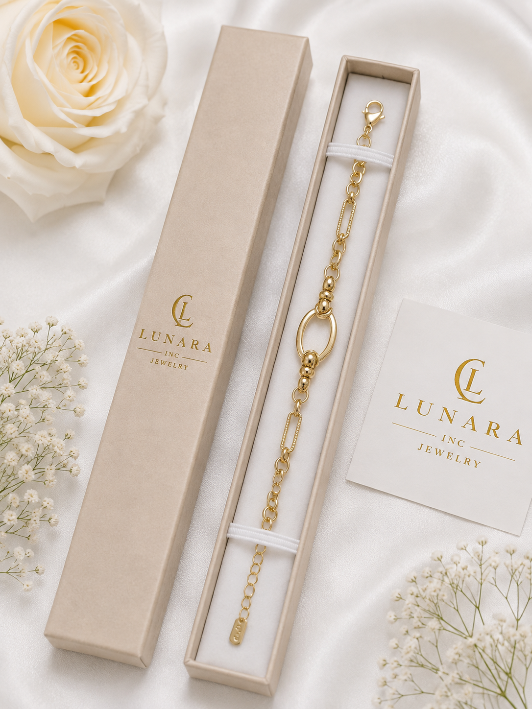 Elegant Oval Link Gold Bracelet