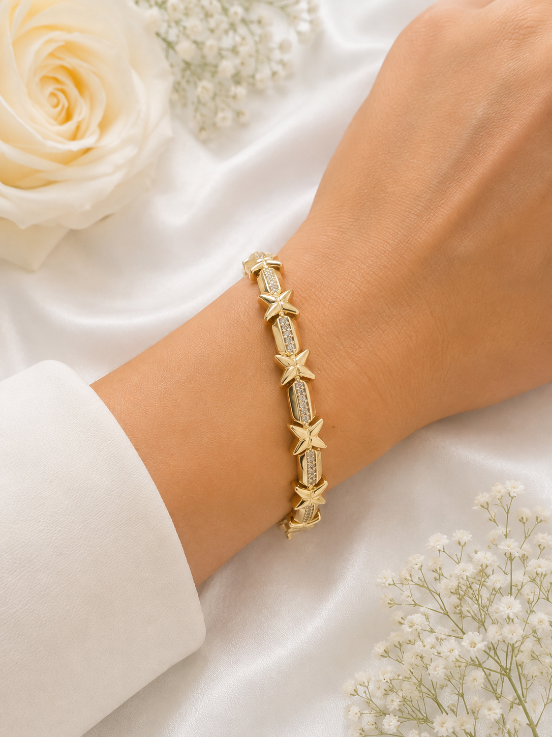 Celestial Star Gold Bracelet