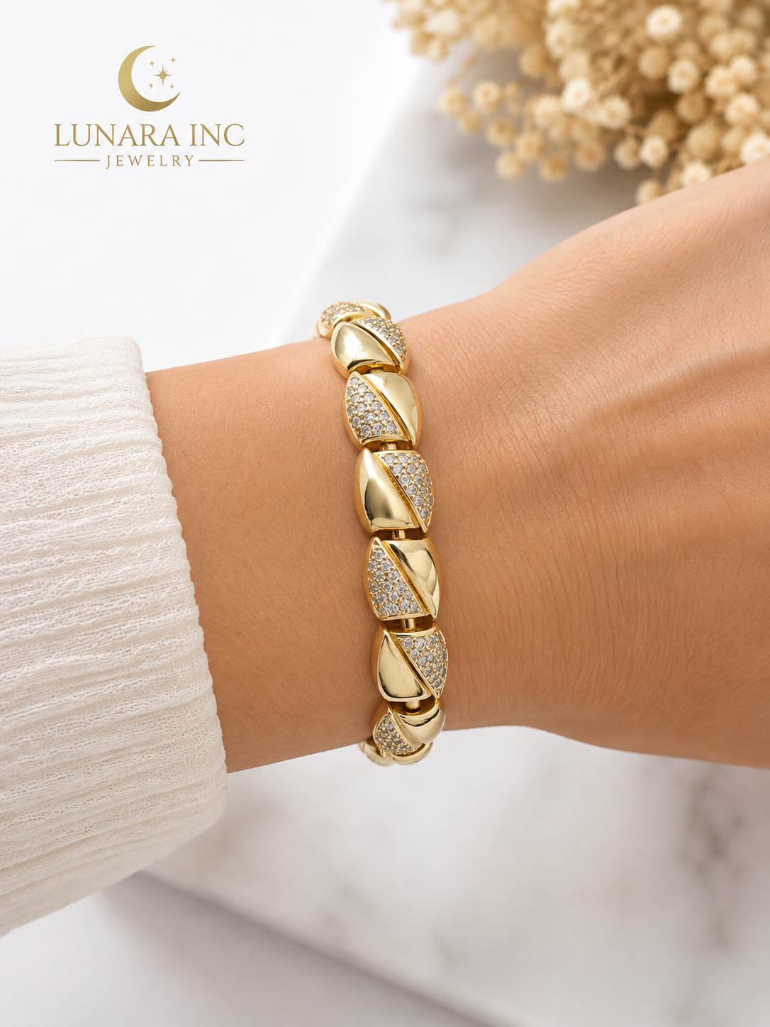 Gold Leaf Sparkle Link Bracelet