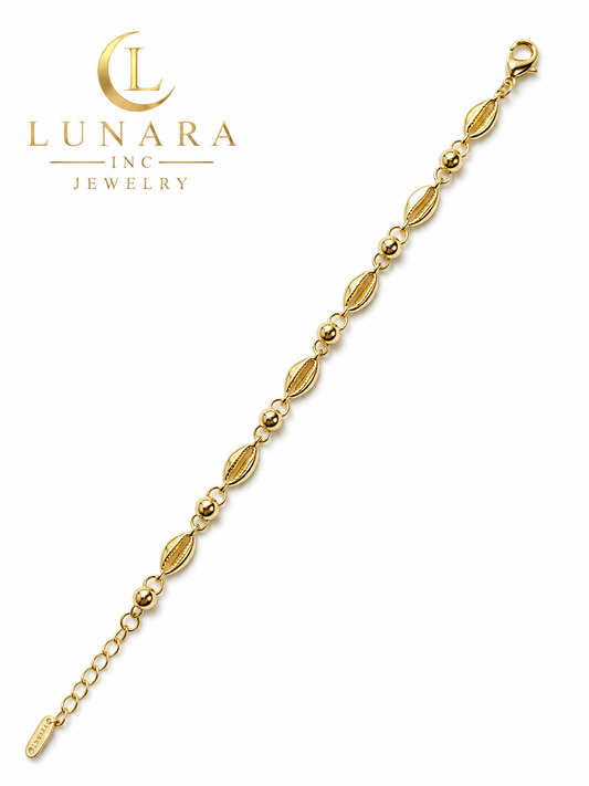 Golden Seashell Link Bracelet