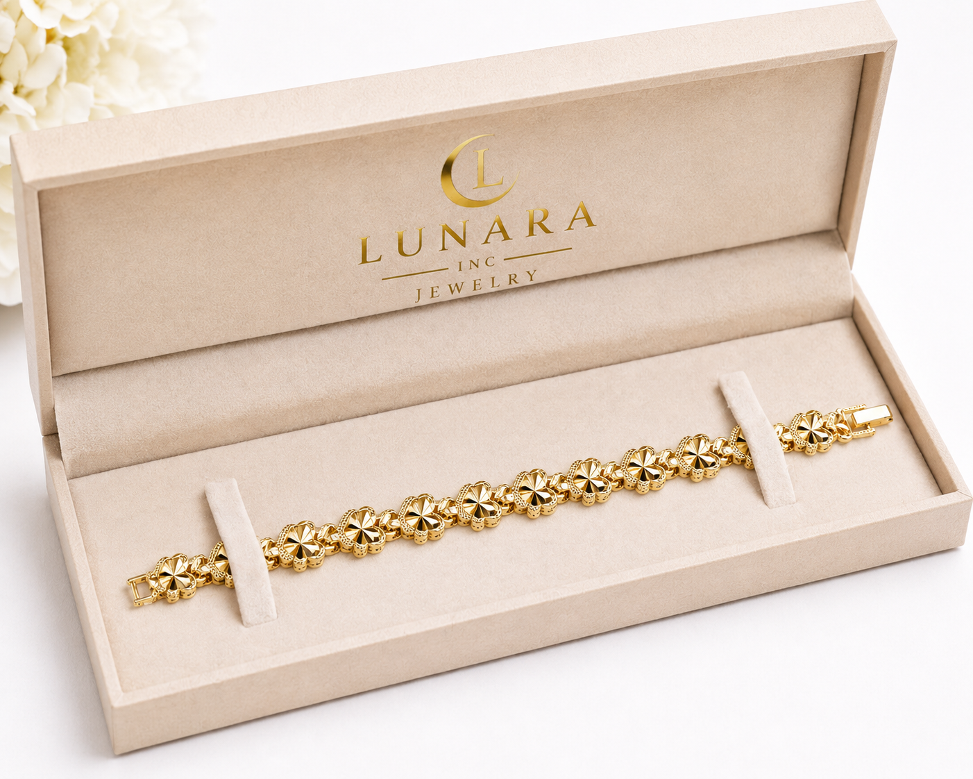Golden Heart Link Bracelet