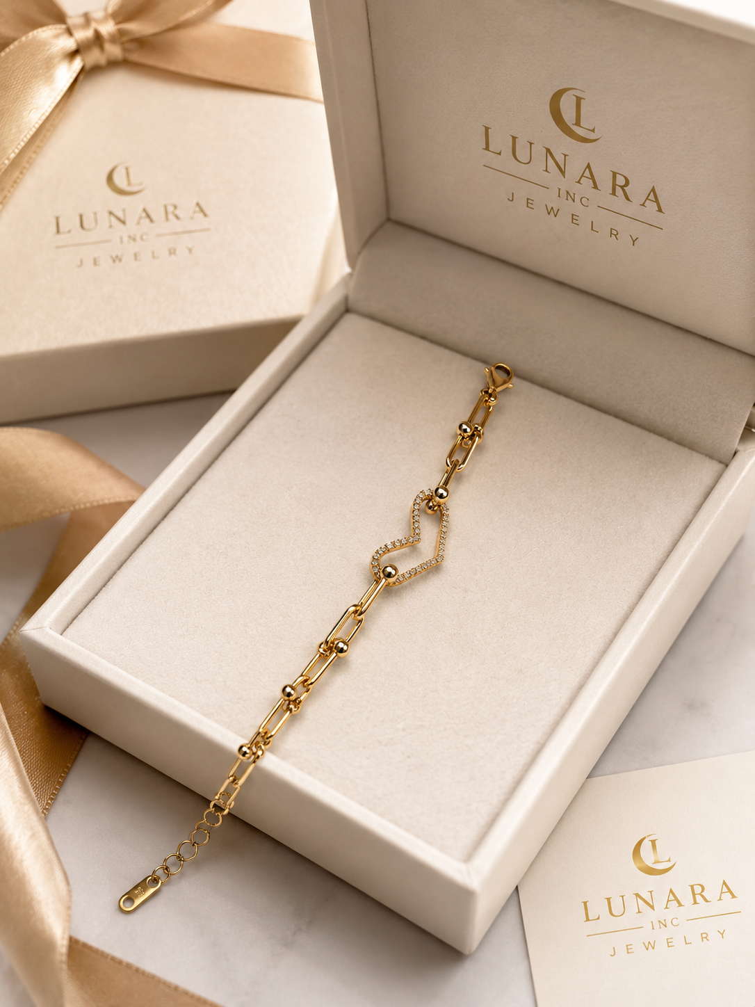 Golden Pavé Heart Link Bracelet