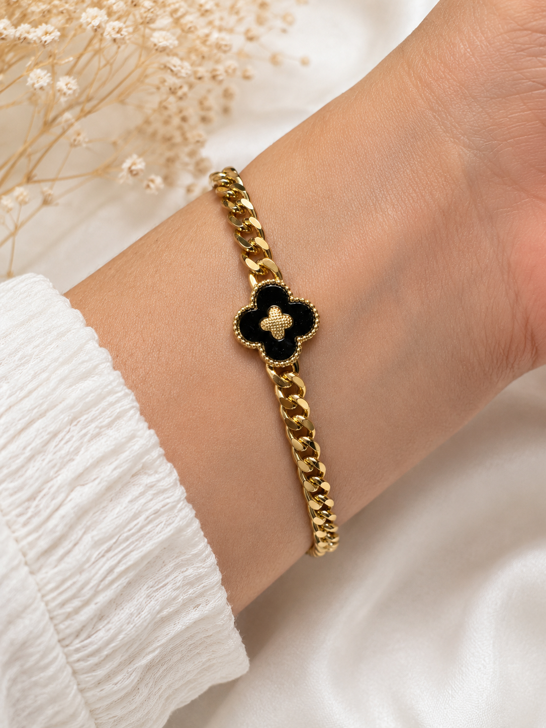 Midnight Clover Cuban Bracelet