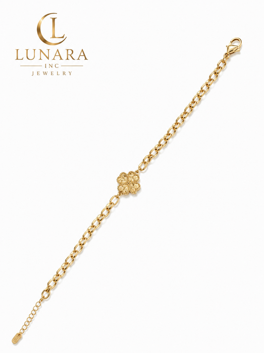 Lunara Lucky Clover Gold Bracelet