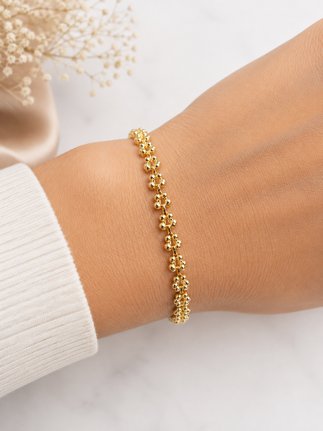 Golden Floral Bead Bracelet