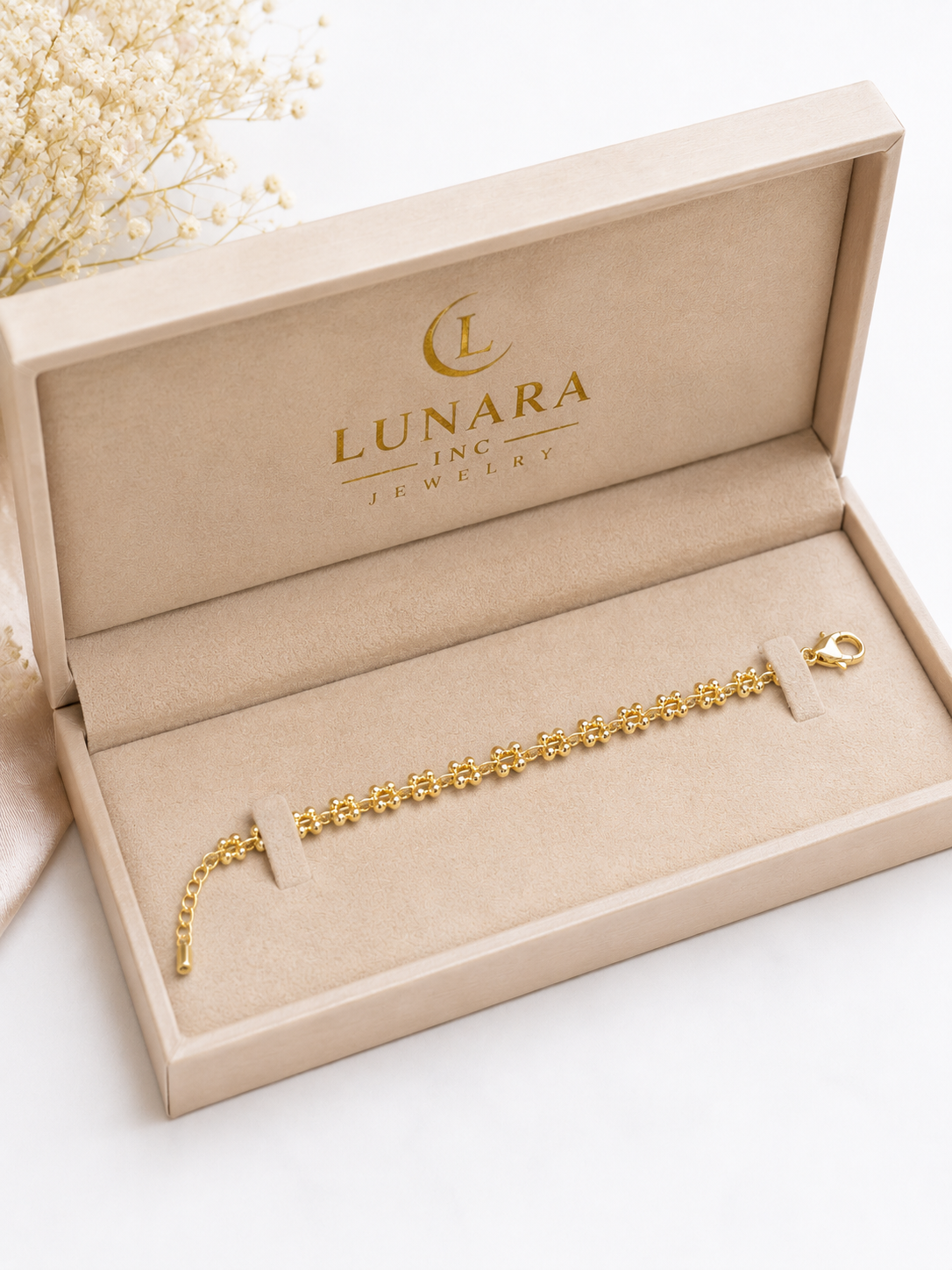Golden Floral Bead Bracelet