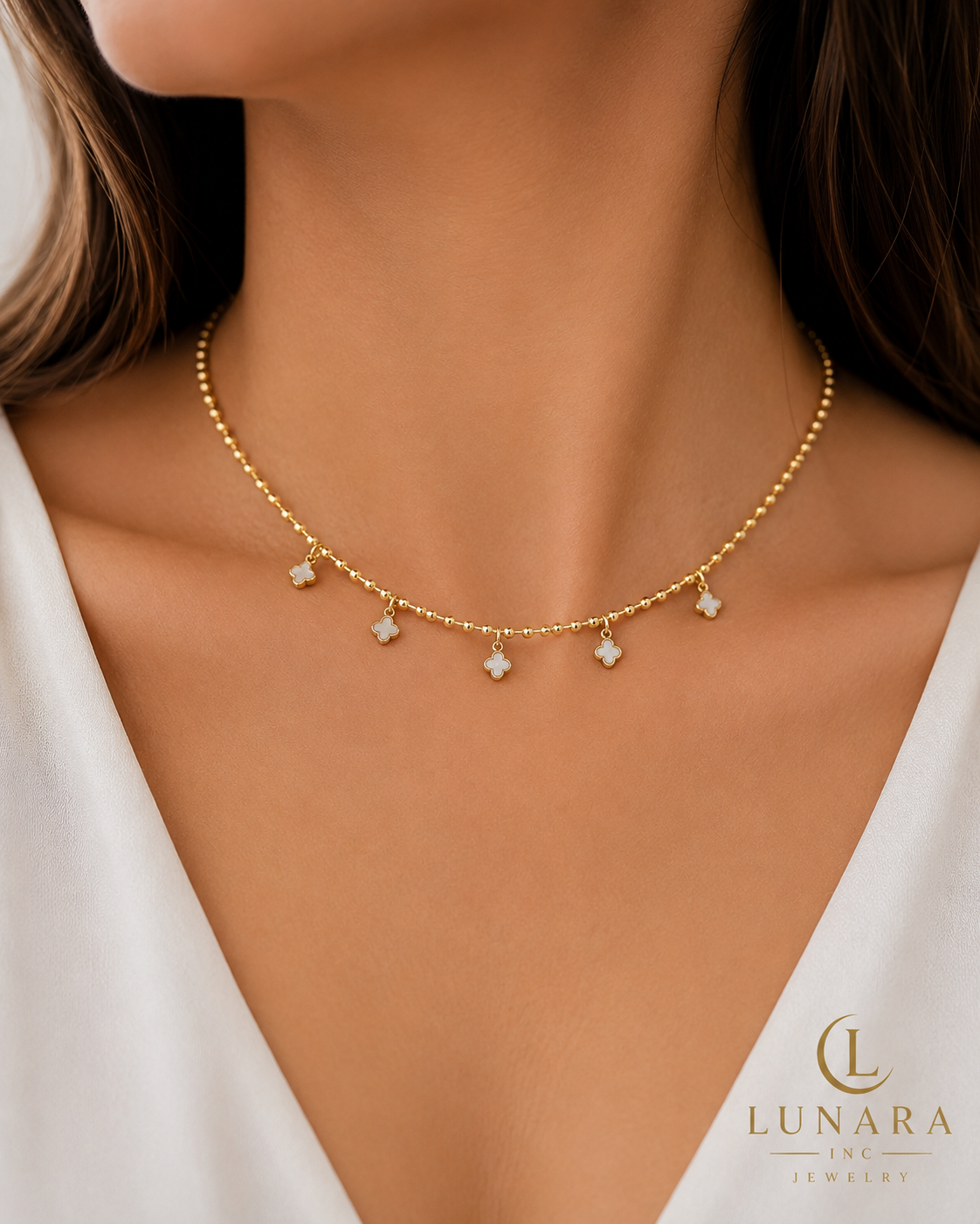 Mother of Pearl Mini Clover Necklace