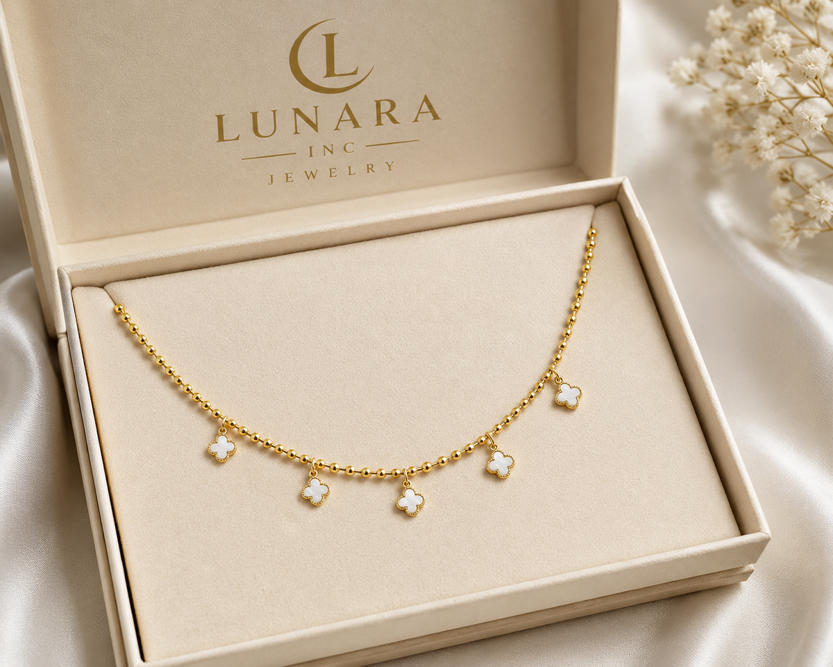 Mother of Pearl Mini Clover Necklace