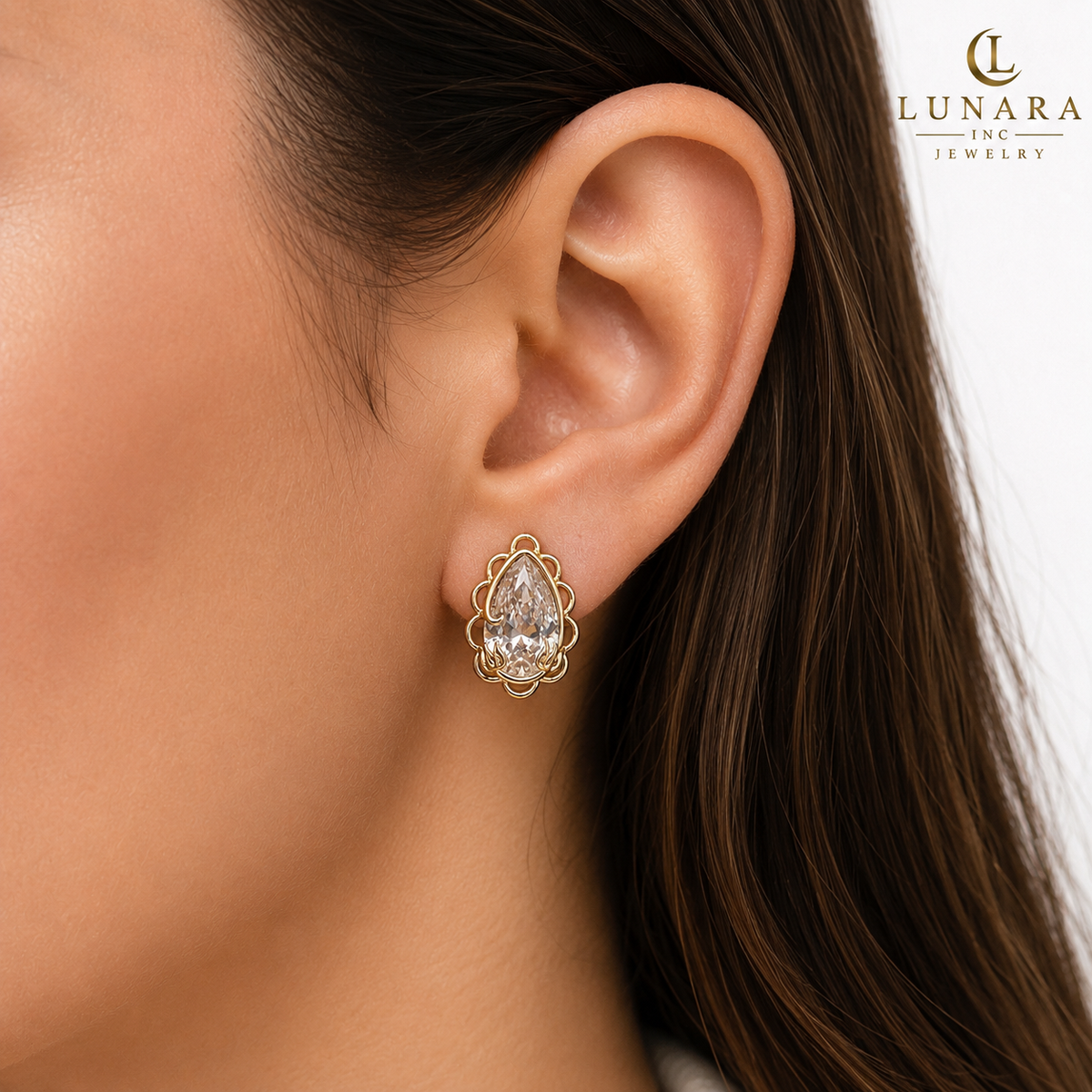 ✨ Crystal Teardrop Filigree Earrings