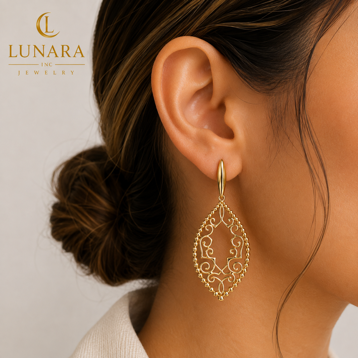 Elegant Filigree Teardrop Earrings