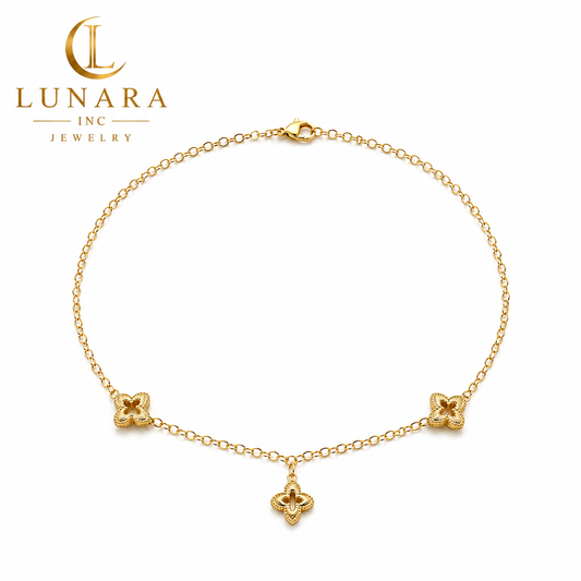 Lunara Clover Elegance Necklace