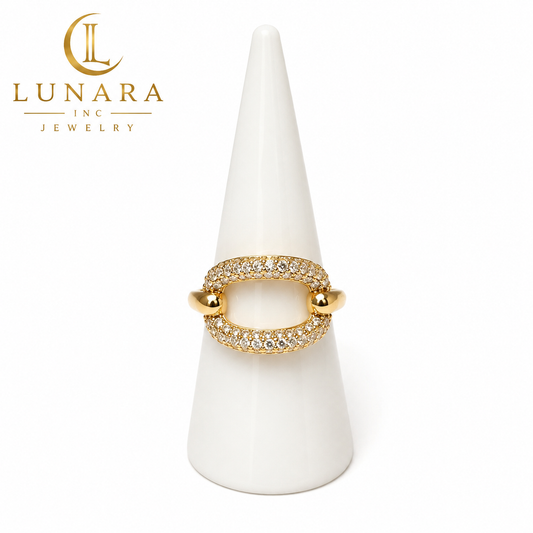 Lunara Pavé Oval Link Ring