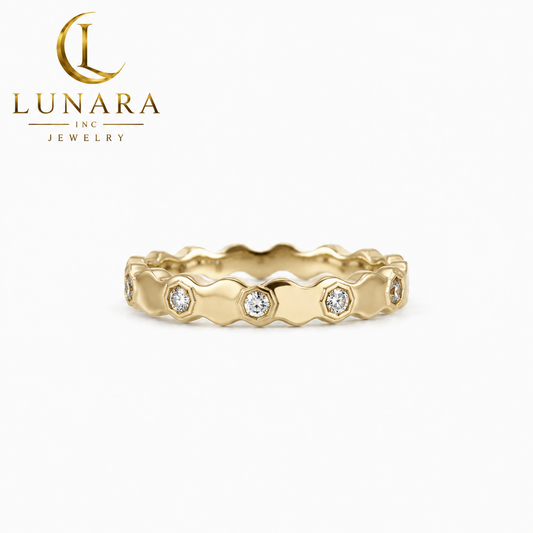 ✨ Golden Honeycomb Zirconia Ring