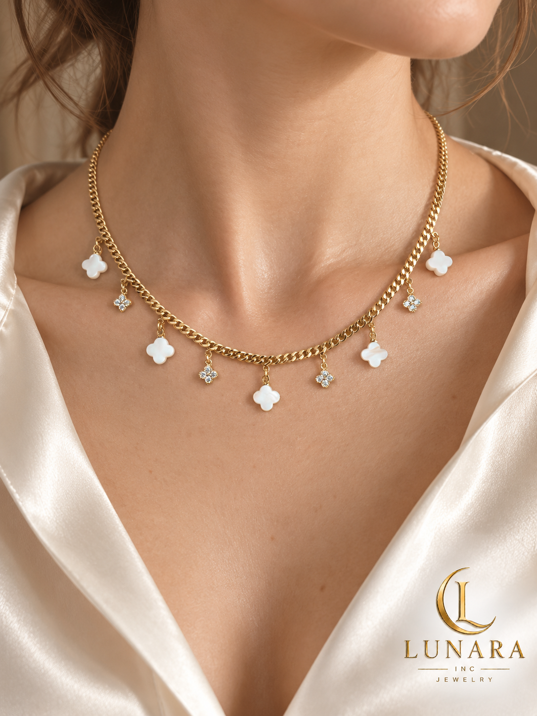 White Clover Spark Necklace