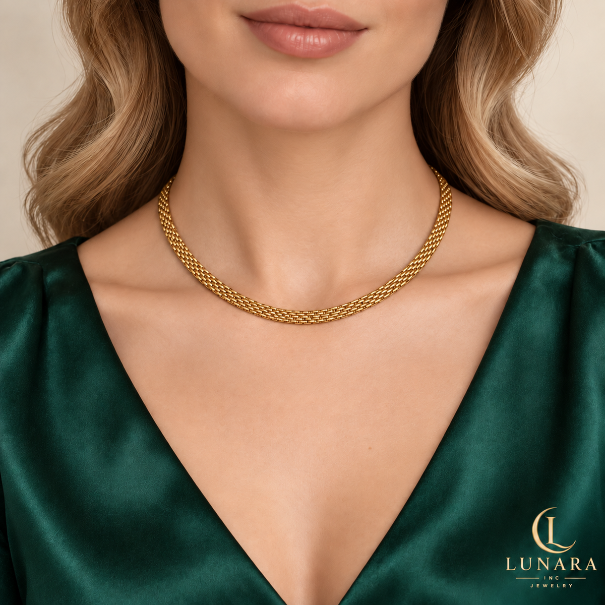 Golden Woven Elegance Necklace
